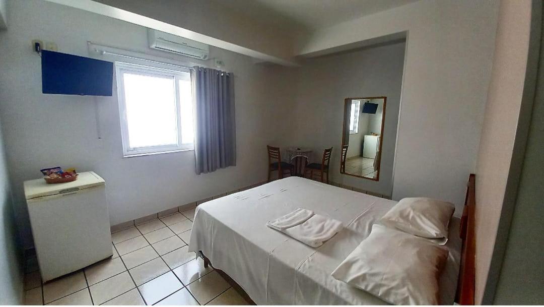 Alpha Ville Hotel Assis Esterno foto